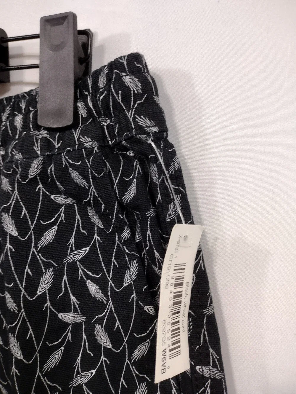 NWT Goodthreads Patterned Shorts with Drawstring Mens XS Black Outdoor Sporty